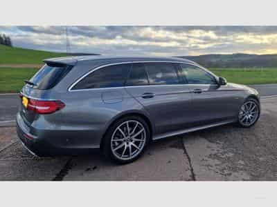 Mercedes E 220 AMG-Line + Sport Style (2020) - Foto 2