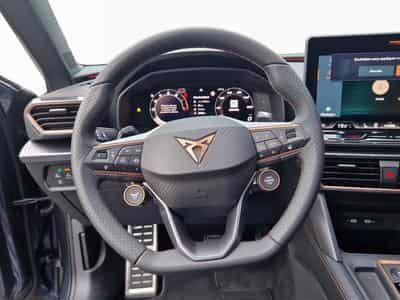 Cupra Leon 1.5 eTSI DSG (2025) - Photo 8