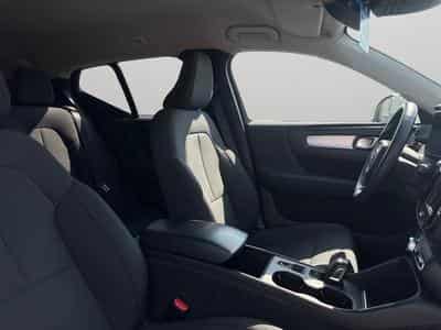 Volvo XC40 T3 Momentum Pro / Essence (2021) - Photo 15