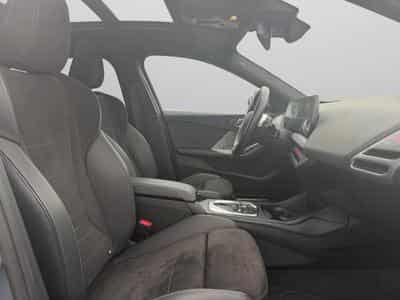 BMW 120 I Pack M / Panoramique / Essence (2025) - Photo 10