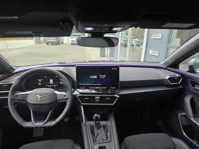 Cupra Leon 1.5 TSI 150cv BM (2024) - Photo 8