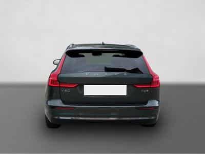 Volvo V60 (2025) - Photo 4