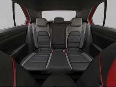 VW Golf (2026) - Photo 5