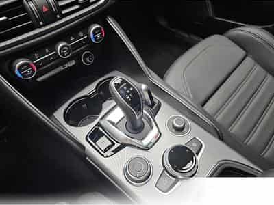 Alfa-Romeo Giulia (2026) - Foto 11