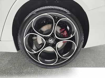 Alfa-Romeo Giulia (2026) - Foto 5