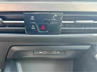 VW Golf (2025) - Foto 13