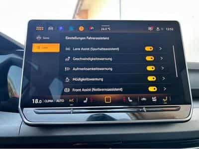 VW Golf (2025) - Foto 15