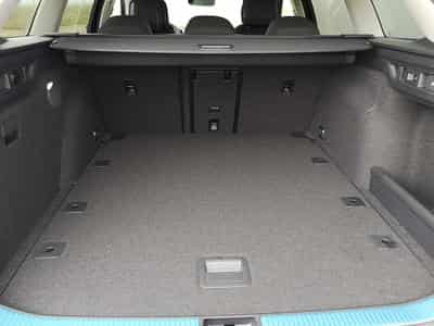 Skoda Superb 2.0 TDI 142kW 4x4 Selection (2025) - Foto 10