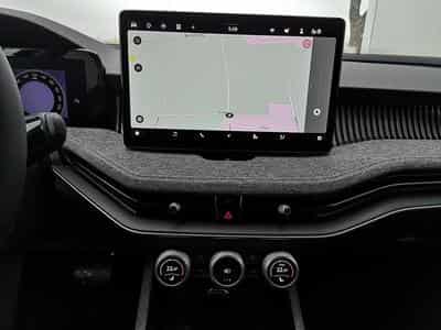 Skoda Superb 2.0 TDI 142kW 4x4 Selection (2025) - Foto 7