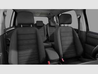 VW Touran Highline R-Line 1.5 TSI 7-Gang DSG (2025) - Photo 10