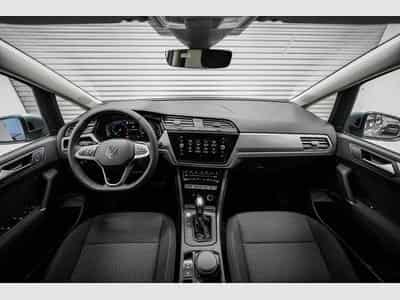 VW Touran 1,5 TSI DSG (2025) - Photo 5