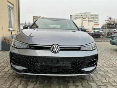 VW Passat Variant R-Line 4WD (2026) - Photo 2