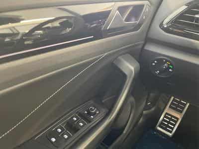 VW T-Roc R-Line (2026) - Photo 9