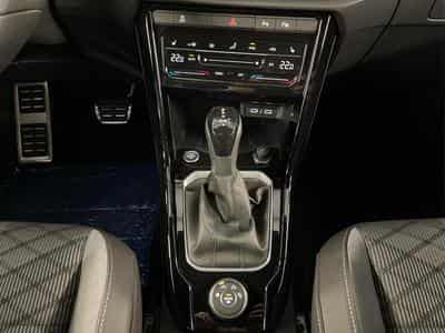 VW T-Roc R-Line (2025) - Photo 11