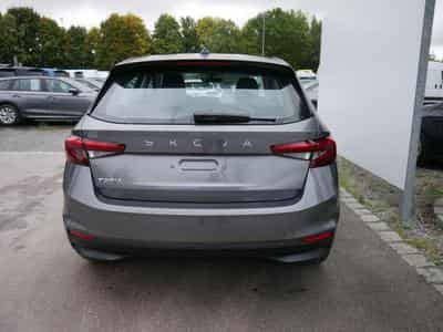 Skoda Fabia Selection (2025) - Foto 2