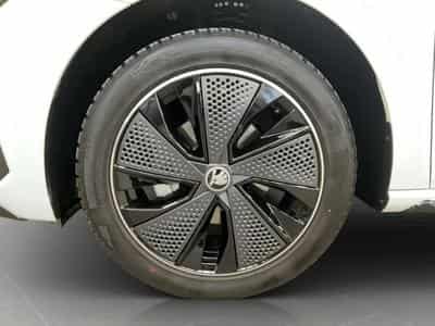 Skoda Scala Monte-Carlo+BVM+Pano+RearView+LED (2025) - Photo 8