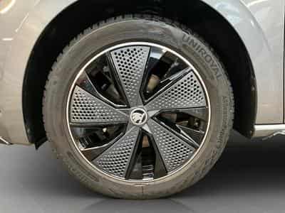 Skoda Scala Monte-Carlo+DSG+RearView+LED (2025) - Photo 8