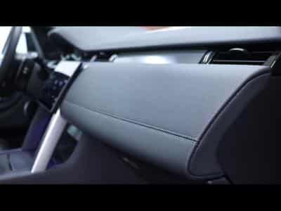 Land-Rover Discovery Sport D200 R-Dynamic SE (2024) - Photo 11