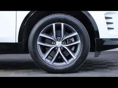 Land-Rover Discovery Sport D200 R-Dynamic SE (2024) - Photo 6