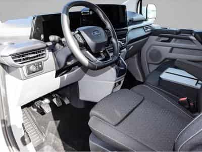 Ford Tourneo (2024) - Foto 3