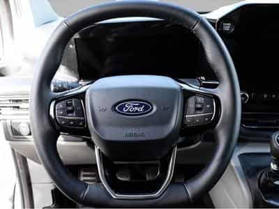 Ford Tourneo (2024) - Foto 4