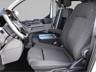 Ford Tourneo (2024) - Foto 5