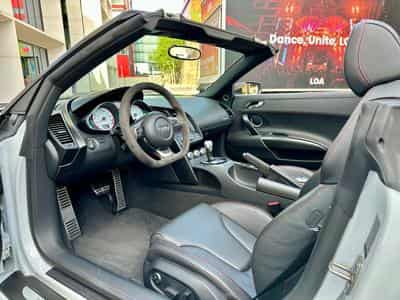 Audi R8 GT Spyder 5.2 V10 560ch  227/333 (2013) - Foto 13