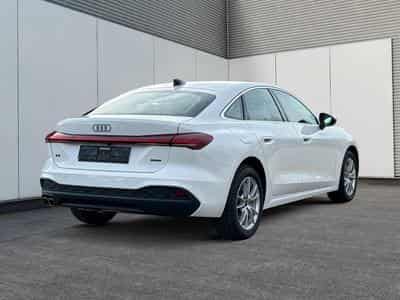 Audi A5 Basis (2025) - Photo 3