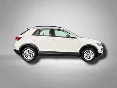 VW T-Roc Life 1.0 TSI 6-Gang (2025) - Photo 6