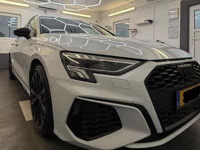Audi A3 S-Line (2023) - Foto 3