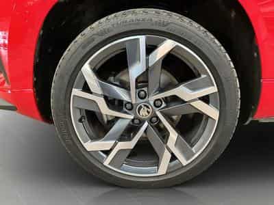 Skoda Karoq Sportline+DSG+4x4+Navi+Stand-H. (2024) - Foto 8