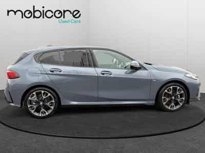 BMW 120 I Pack M / Panoramique / Essence (2025) - Foto 6