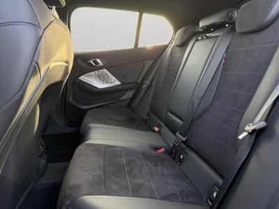 BMW 120 I Pack M / Panoramique / Essence (2025) - Foto 12