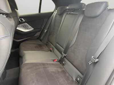 BMW 120 I Pack M / Panoramique / Essence (2025) - Foto 11