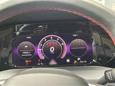 VW Golf (2026) - Photo 14