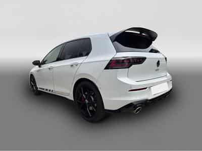 VW Golf (2026) - Photo 4