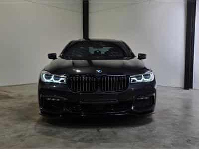 BMW 750 M750d (2017) - Foto 2