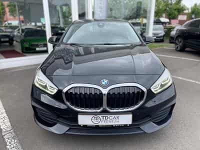BMW 118 D Advantage (2020) - Foto 2