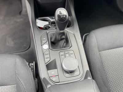 BMW 118 D Advantage (2020) - Foto 10