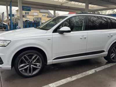 Audi Q7 S-line (2018) - Foto 4