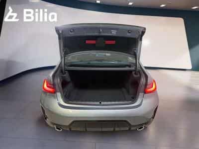 BMW 320 i Head-Up DAB LED (2024) - Foto 11