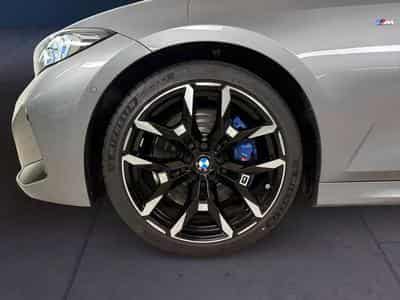 BMW 320 i Head-Up DAB LED (2024) - Foto 4