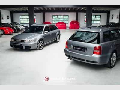 Audi RS4 B5 AVANT 1ST PAINT - LOW MILEAGE - COLLECTOR ! (2002) - Foto 1