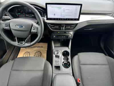 Ford Focus Titanium / Auto / Diesel (2024) - Photo 3