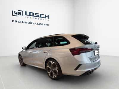 Skoda Octavia RS (2025) - Photo 4