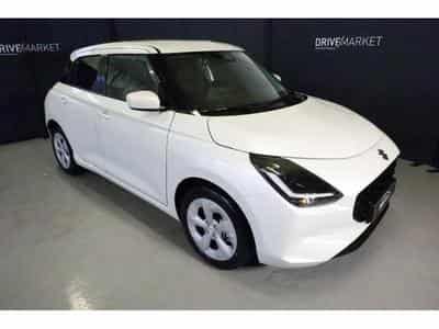 Suzuki Swift GL+ (2025) - Photo 13