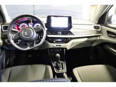 Suzuki Swift GL+ (2025) - Photo 2