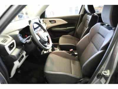 Suzuki Swift GL+ (2025) - Photo 11