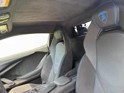 Lamborghini Revuelto (2024) - Foto 8