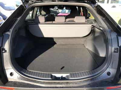 Toyota bZ4X 2WD Dynamic (2025) - Photo 12